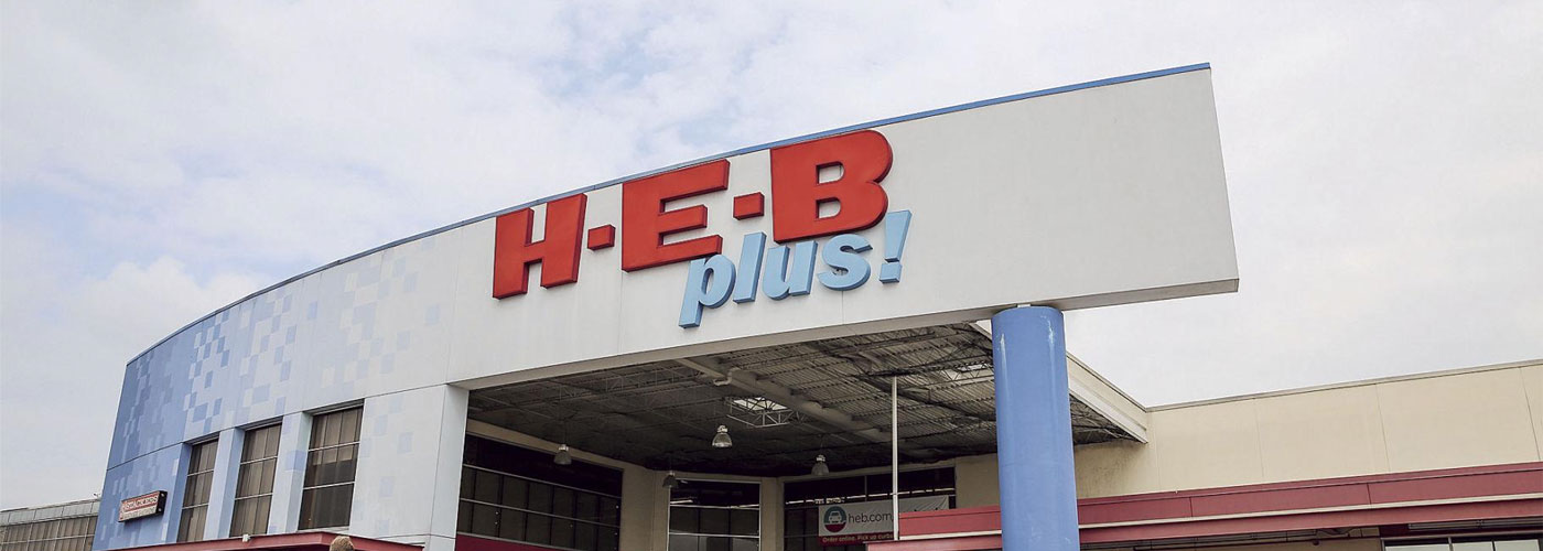 HEB plus store front